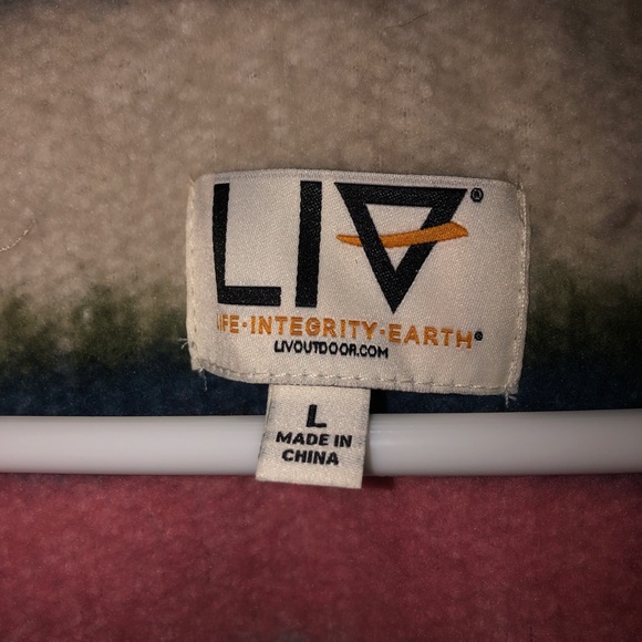 Brand New with tags Quarter Zip Fleece Pullover - Picture 4 of 5